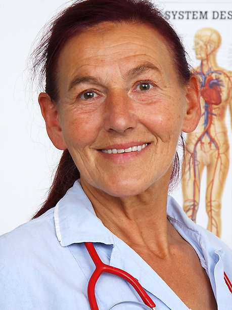 Grandma Handjob Imagas - Filthy grandma nurse Linda oily handjob in sperm clinic