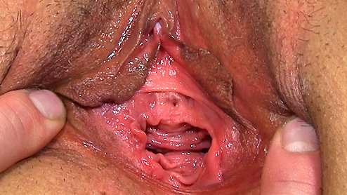 Spread Close Pussy - SeniorCunt.com - old pussy close-ups old cunt and old twat ...
