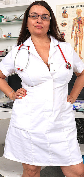 Sexy nurse Romana